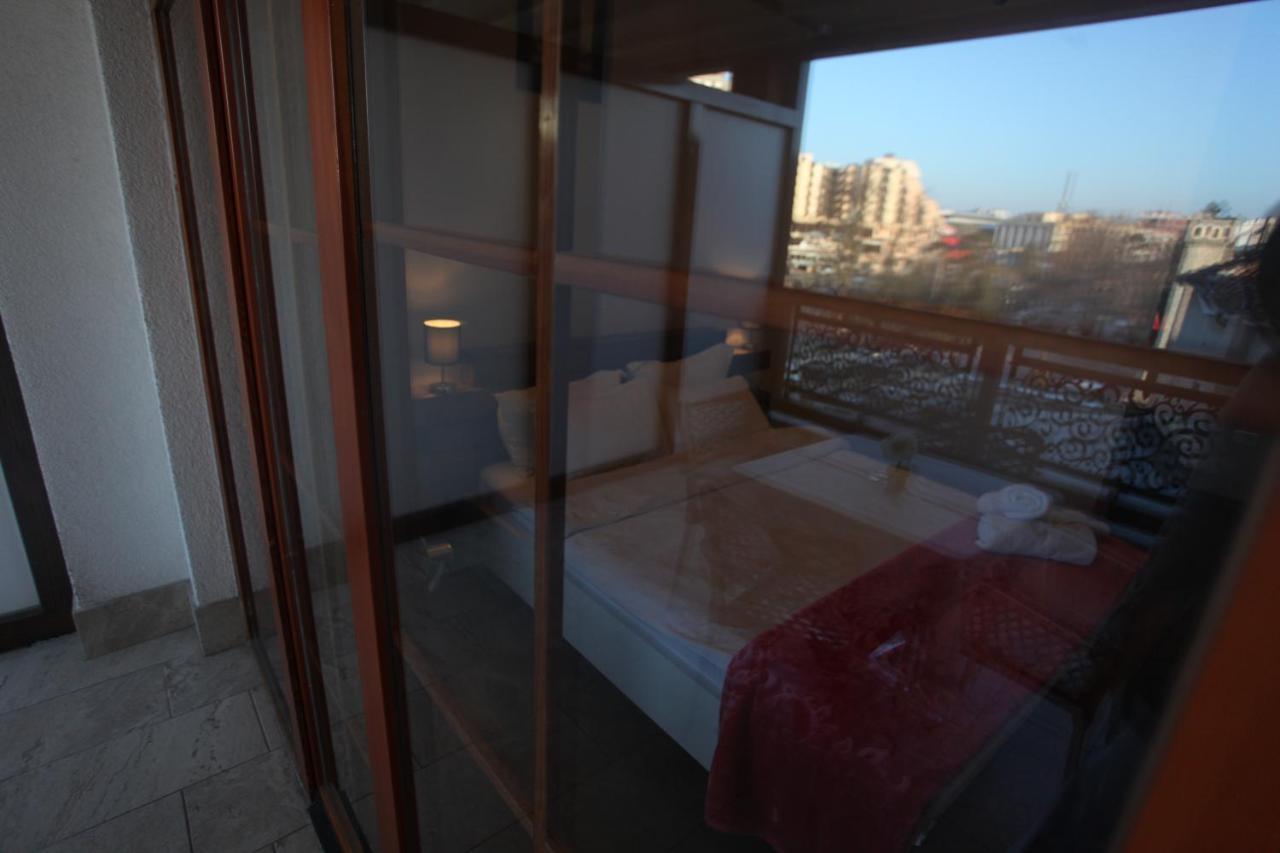 Hotel Happy Gjakova Exterior photo