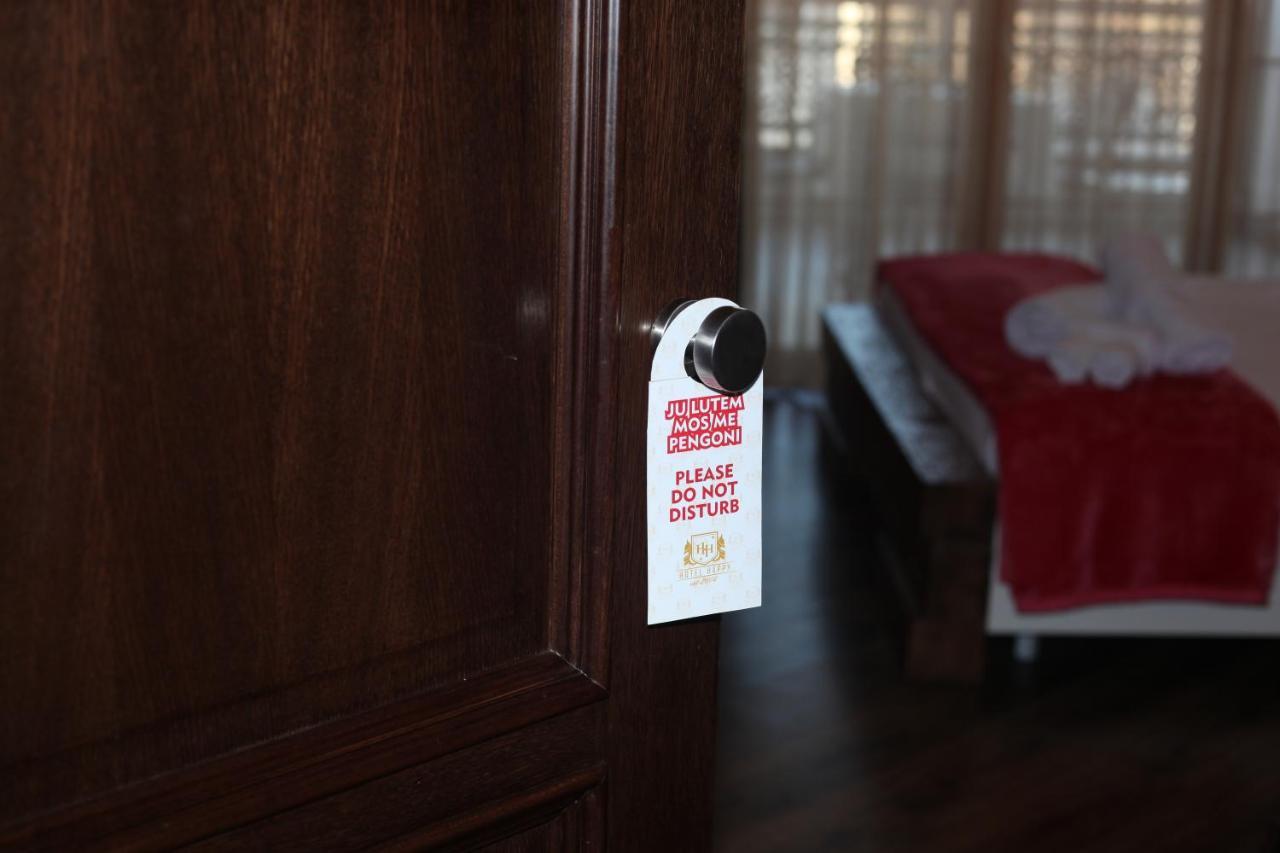 Hotel Happy Gjakova Exterior photo