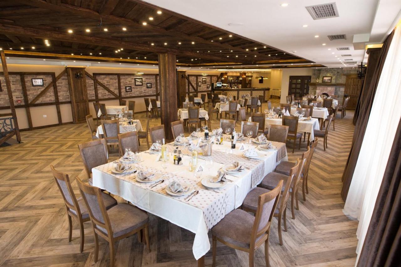 Hotel Happy Gjakova Exterior photo