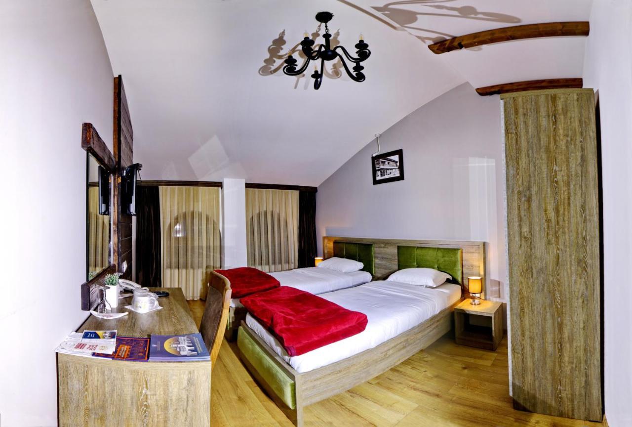 Hotel Happy Gjakova Exterior photo